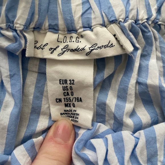 H&M L.O.G.G Collection Off the Shoulder Top - Picture 5 of 5